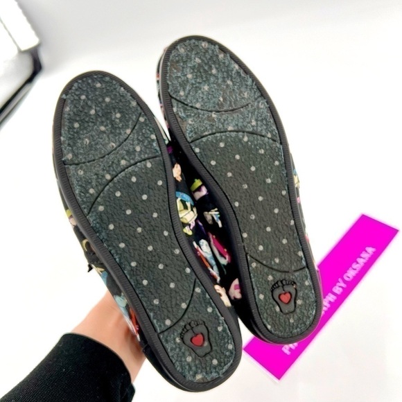 BOBS for Dogs Memory Foam Skateboard Dog Flats size 6.5? - Picture 8 of 10